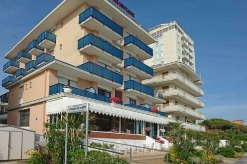 Hotel Souvenir Jesolo - Photo2