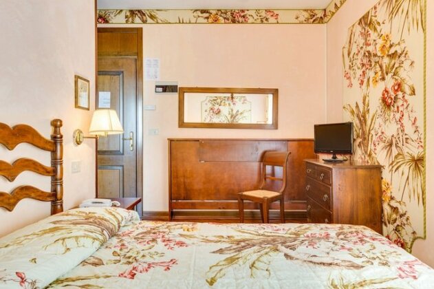 Park Hotel Agora - Photo4