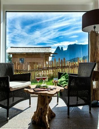 Hotel Chalet Dolomites - Photo4