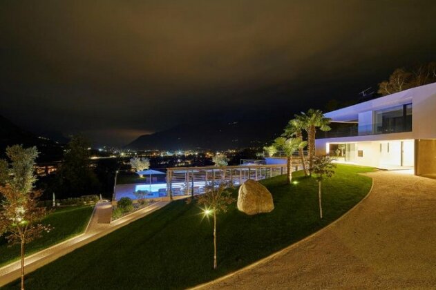The View Luxury Suites - Photo3