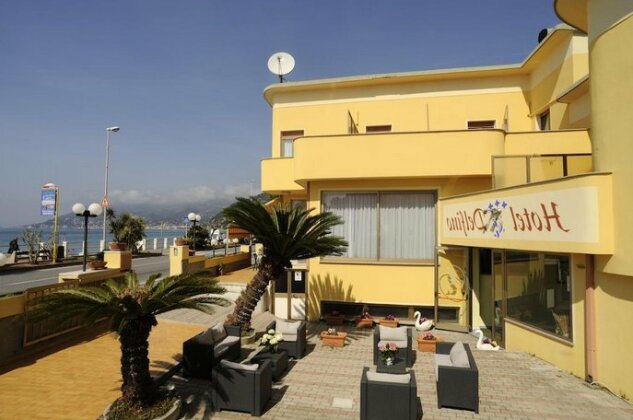 Hotel Delfino Laigueglia - Photo5