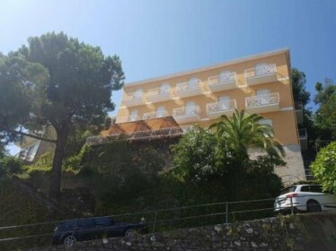 Hotel Pineta Laigueglia