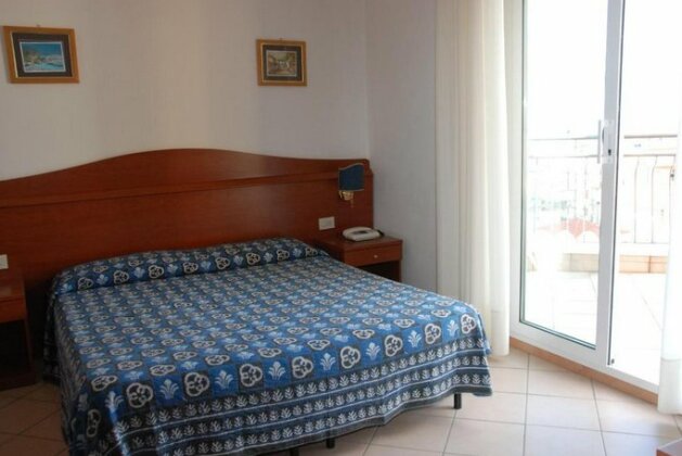 Hotel Tritone Laigueglia - Photo4