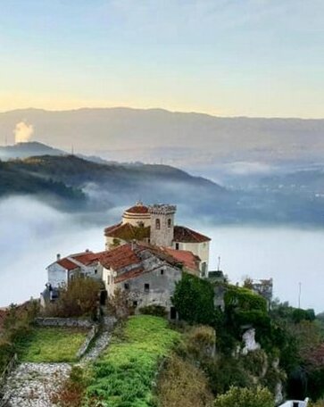 Lavinium Albergo Diffuso