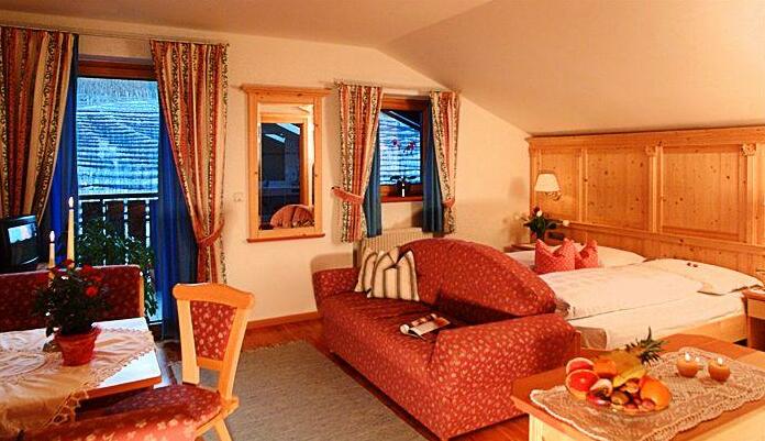 Hotel Restaurant Kirchsteiger - Photo5
