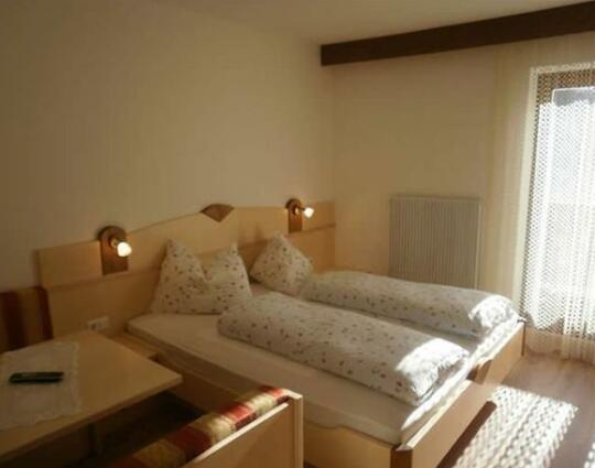 Pension Tannenhof Latsch - Photo3