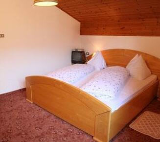 Pension Tannenhof Latsch - Photo5