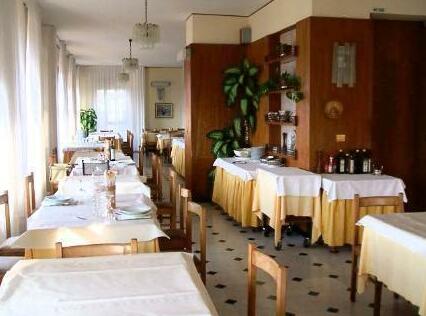 Hotel Tirreno Lavagna - Photo2