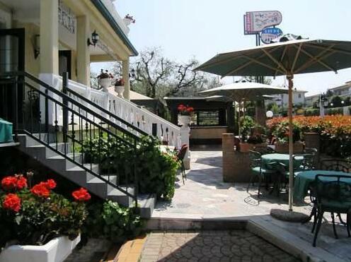 Hotel Villa Maria Lazise - Photo5