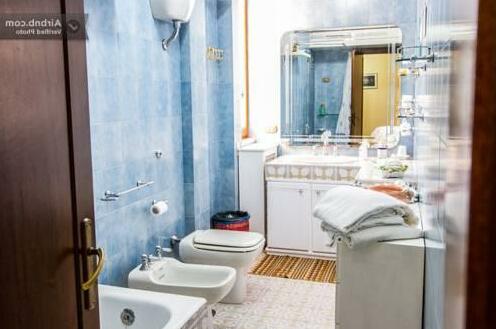 B&B Via Cosimo De Giorgi - Photo3