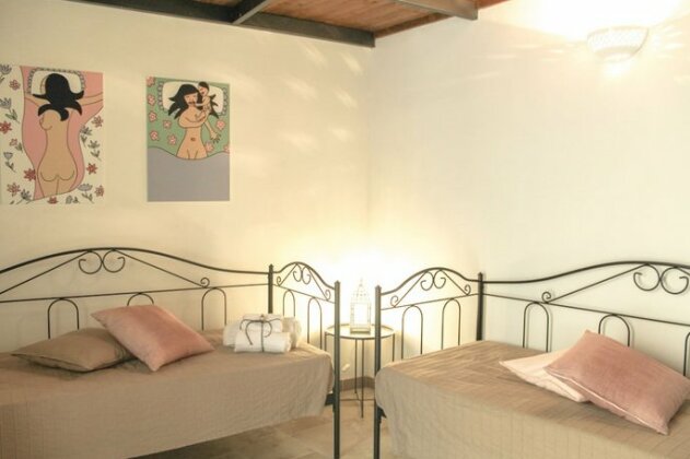 Li Suluri - Photo3