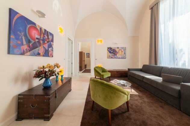 Y Arcillos Luxury Rooms - Photo2