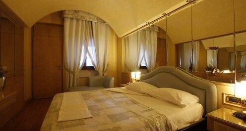 Hotel City Legnano - Photo5