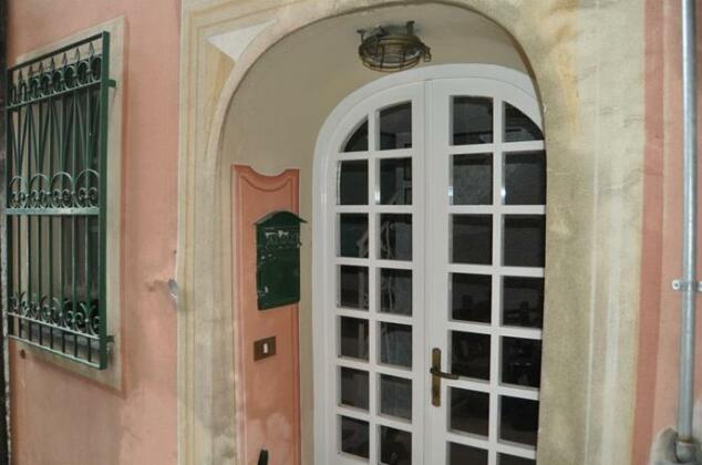 Five Lands Pink Cottage - Photo2