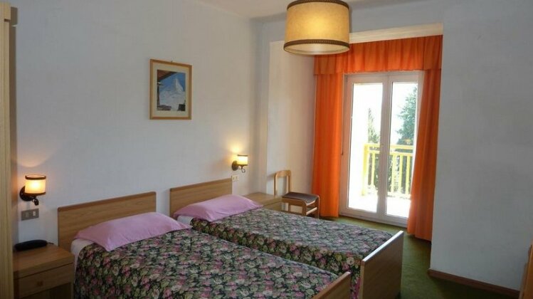 Hotel Terminus Levico Terme - Photo4