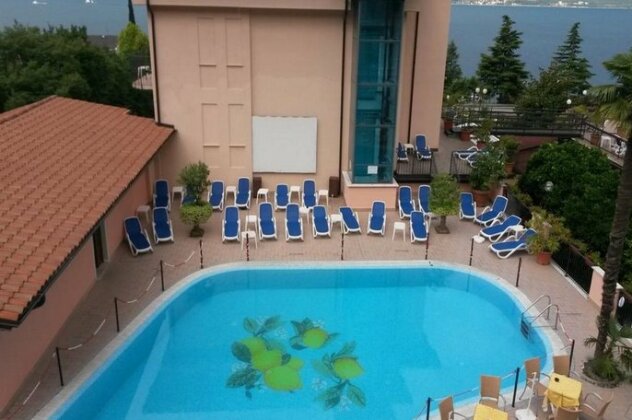 Hotel Garda Bellevue - Photo3