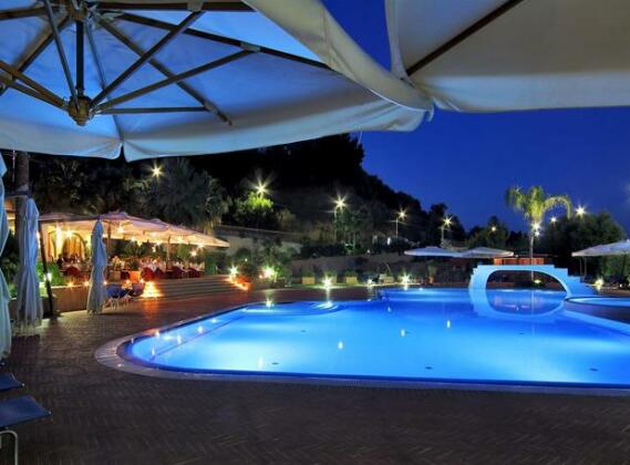 Hotel Aktea - Photo2