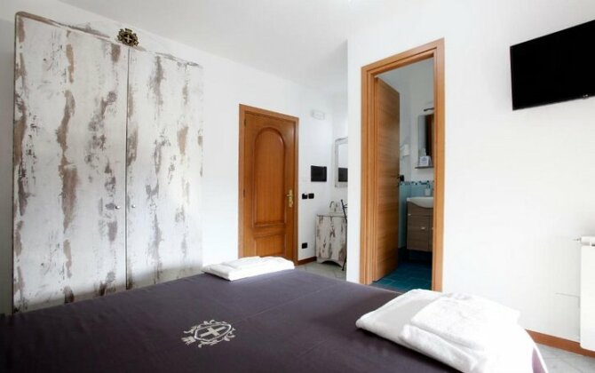 Luxury Room Vittorio Emanuele II - Photo5