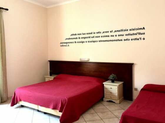 Mamamia Guesthouse - Photo2