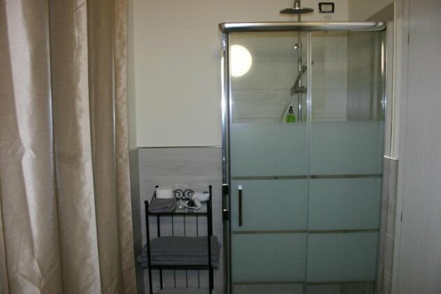 Via Venezia Accomodating Solutions - Photo2