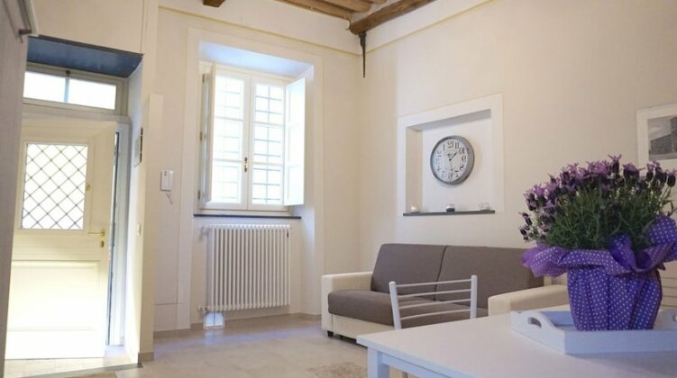 Alessandra Apartment Lucca - Photo2