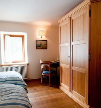 Hotel Valbruna Inn - Photo5