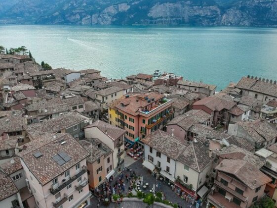 Hotel Lago Di Garda - Photo2