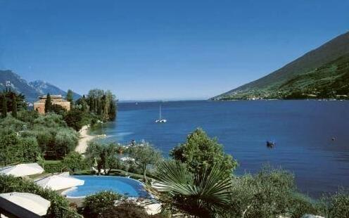 Hotel Maximilian Malcesine - Photo2