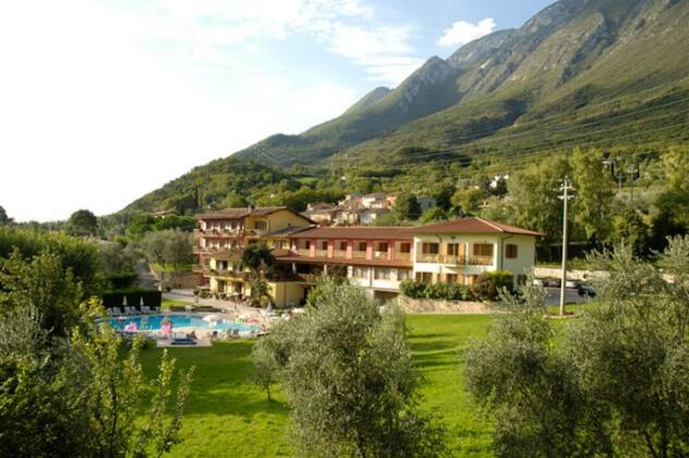 Park Hotel Val Di Monte - Photo2