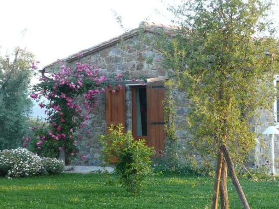 Montarlese Eco-Lodges - Photo2