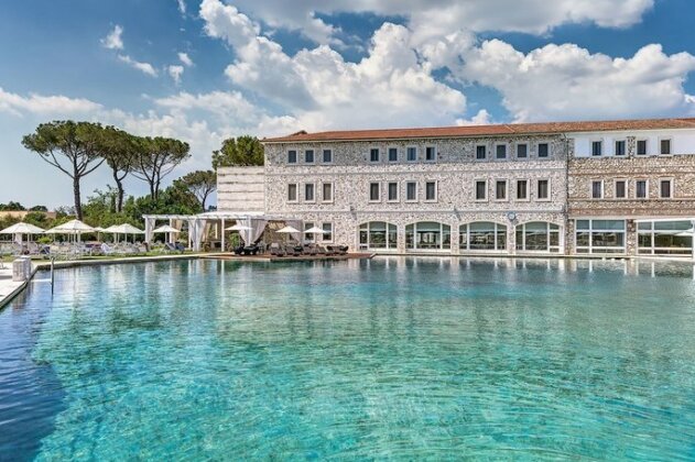 Terme di Saturnia Spa & Golf Resort