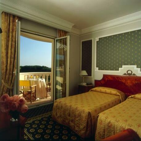 Grand Hotel Vanvitelli - Photo2