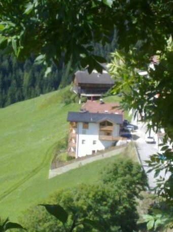 Ciasa Taela - Photo2