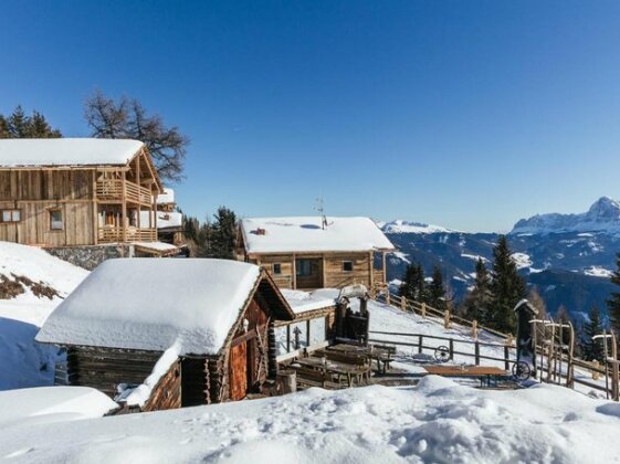 Rifugio Graziani Hutte - Photo4