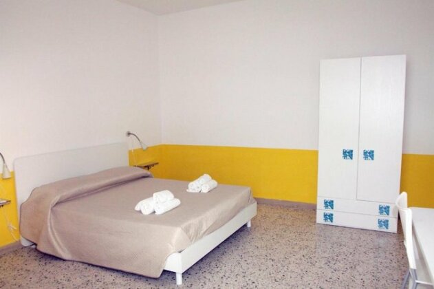 Rooms Plaza Marina di Camerota - Photo4