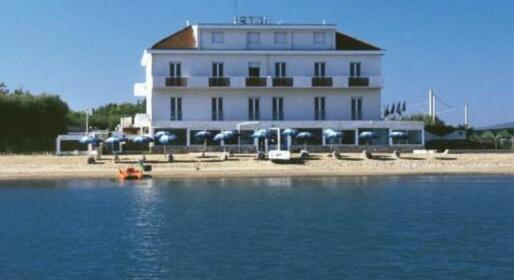 Hotel Strand Marina di Montenero