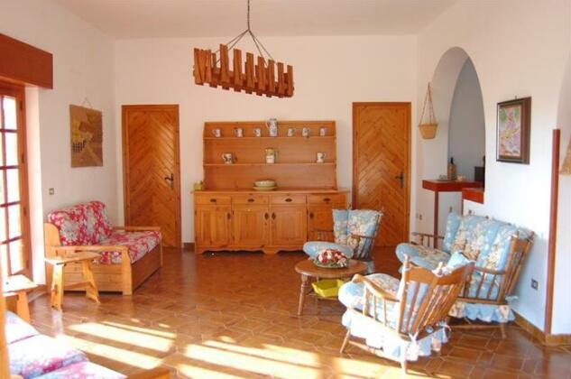 Airport Villa Mary - Photo2