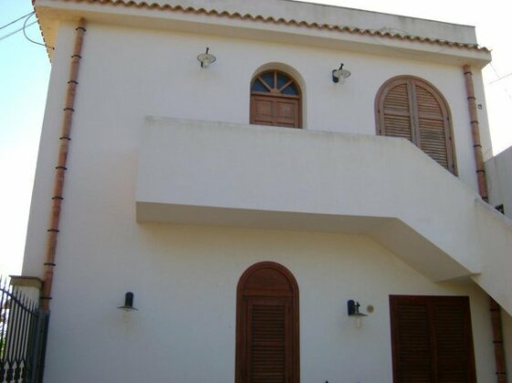 Di Fronte l'Isola Di Mothya - Photo3