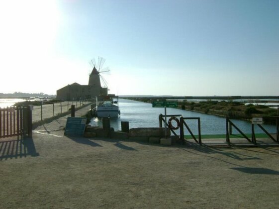 Di Fronte l'Isola Di Mothya - Photo5