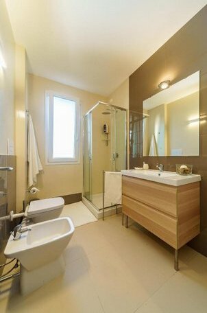 Travini Suite Hotel Residence - Photo4