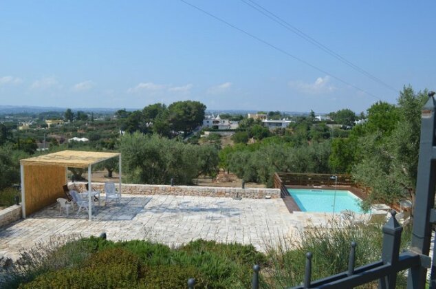 Farmhouse in olive groove w/ pool in Itria Valley - Photo5