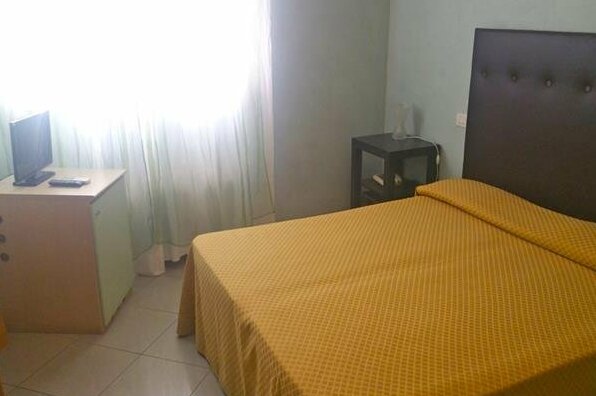 Illi Hotel - Photo4