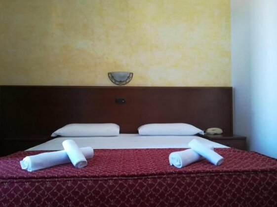 Hotel Villa Aniana - Photo4
