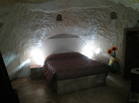 Stone Rooms - Photo4