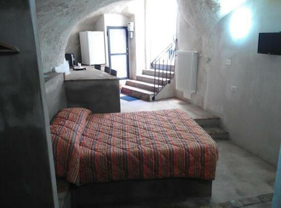Stone Rooms - Photo5