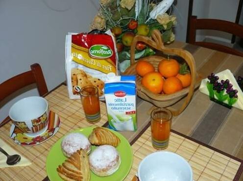 Nina's - Photo4