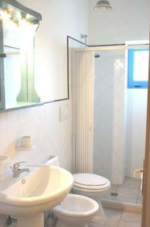 Villa Flora Studios & Apartments - Photo2