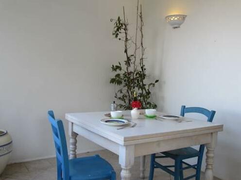 Villa Flora Studios & Apartments - Photo5