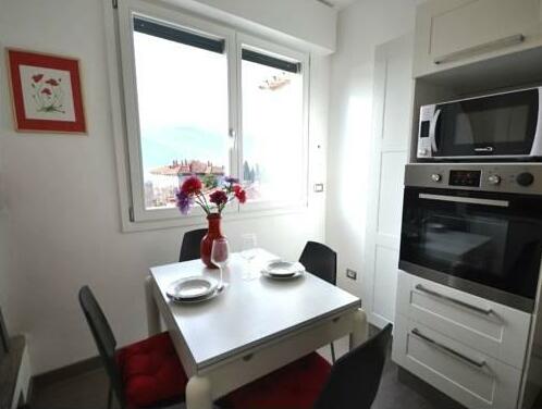 Menaggio Central Apartments - Photo2
