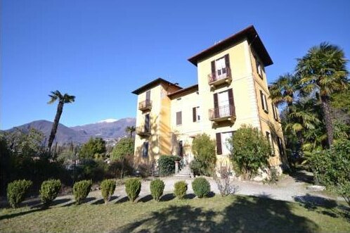 Menaggio Houses - Photo2